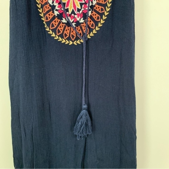 THML‎ Navy Blue Embroidered Sleeveless Dress Size M - Picture 3 of 8